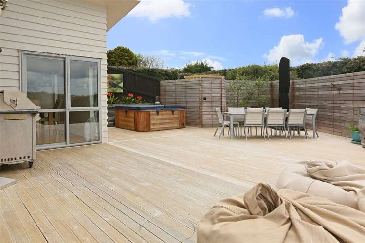 67 Lake Panorama Drive Henderson_27