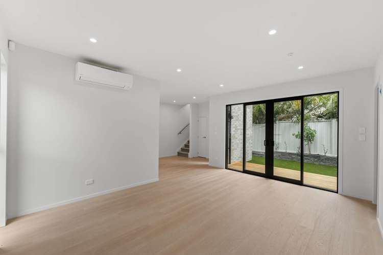 2D Coronation Street Belmont_1