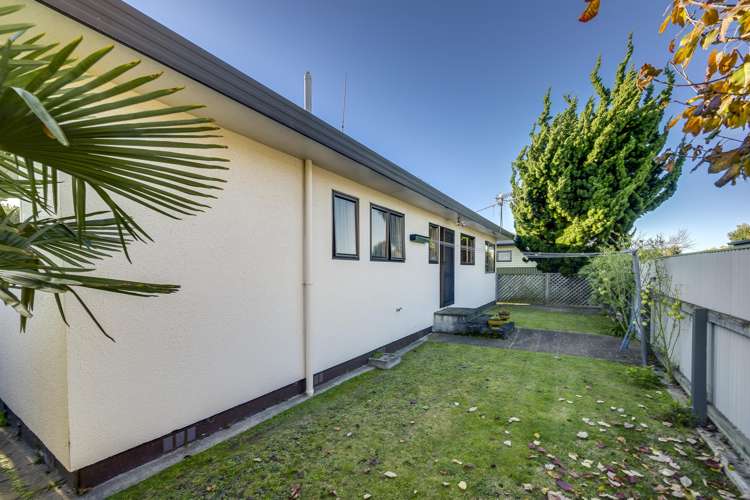 2/290 Kennedy Road Onekawa_14