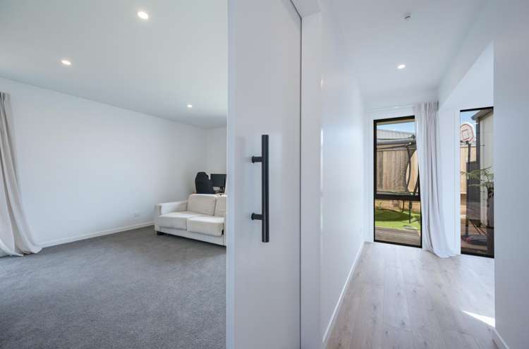 8 Poukirikiri Place Richmond_12