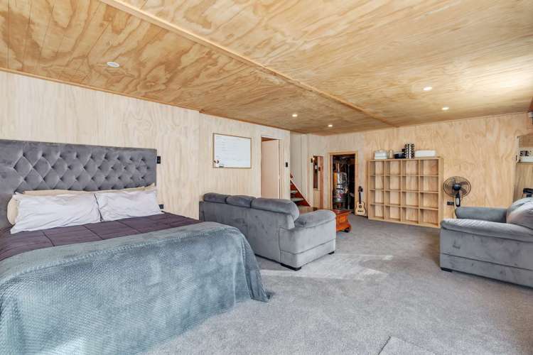 57 Barnard Road Fairy Springs_15