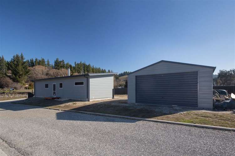 147 Main Road Luggate_18