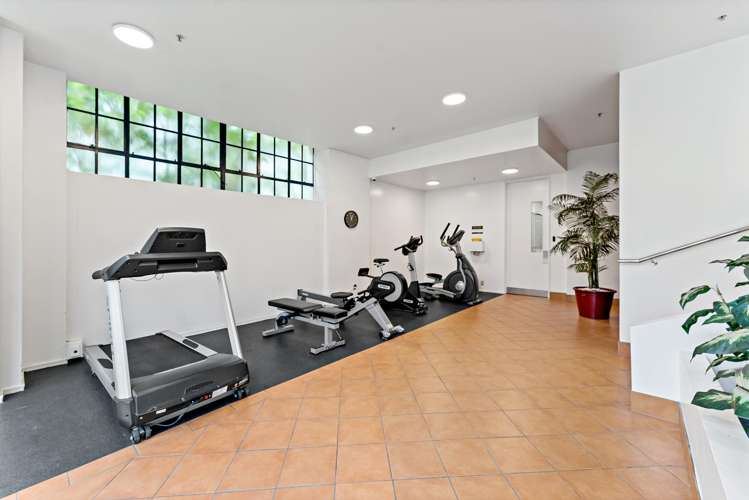 GB/68 Greys Avenue Auckland Central_11