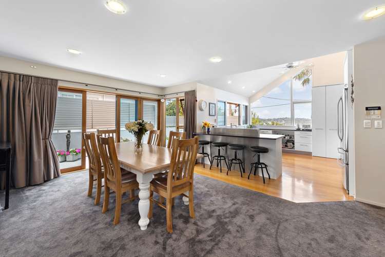 54 Ardern Avenue Stanmore Bay_11