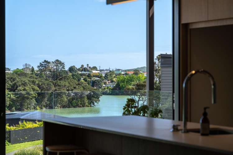 9 Pekapeka Street Raglan_5