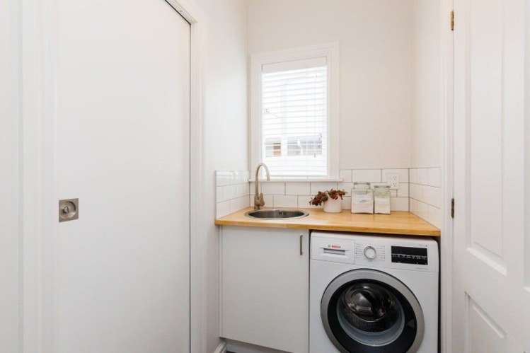 180 Kimbolton Road Feilding_20