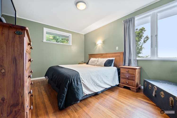 8 Foster Crescent Belmont_8