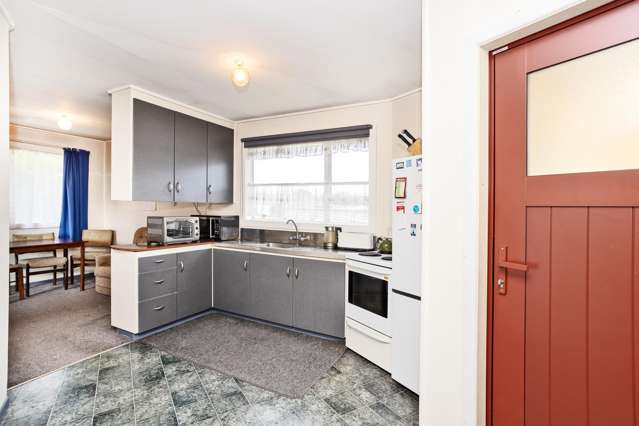 62 Lothian Crescent Strathern_3