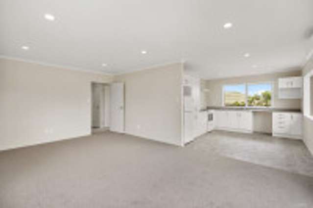 32/8 Village Place Tuakau_2