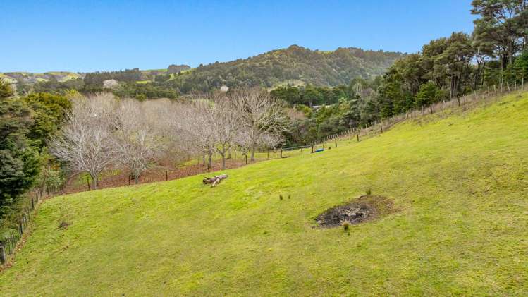 50 Waitoki Road Waitoki_13