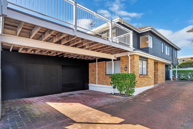 2/20 Takutai Avenue Bucklands Beach_2