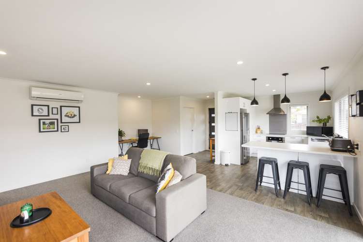 21 Wescombe Grove Feilding_8