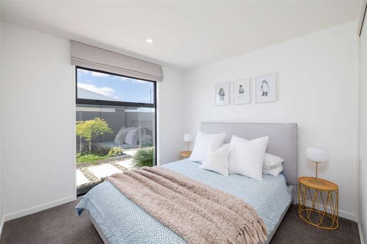 9 Russ Drive Lincoln_15