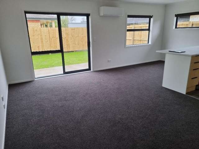 2/11 Forster Avenue Hillcrest_1