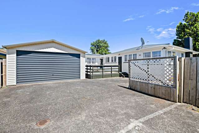 1/50 Halsey Road Manurewa_3
