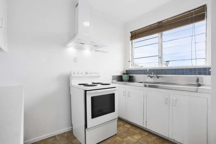 1 & 2/47 Felton Mathew Avenue Saint Johns_13