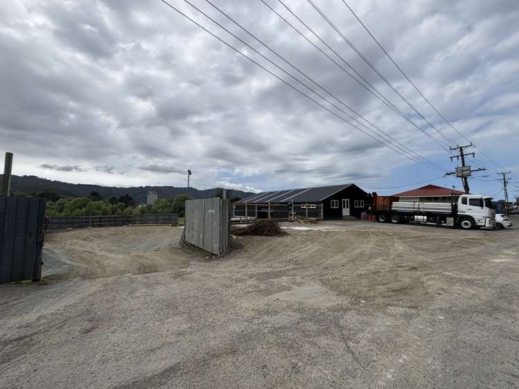 340-344 Hebden Crescent Kelson_9