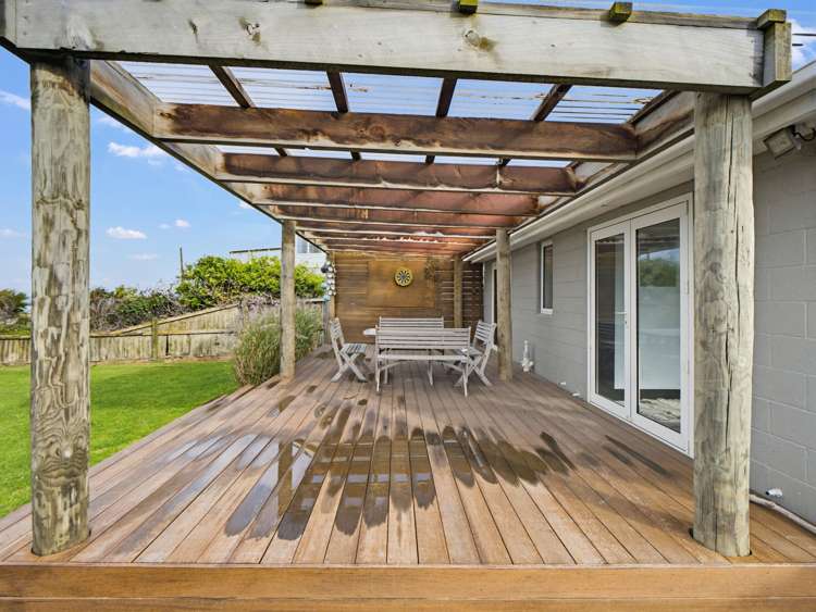 8 Island Terrace Motunau_14