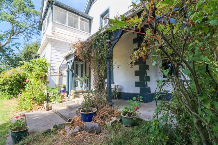 166 Barton Road Fairview_33