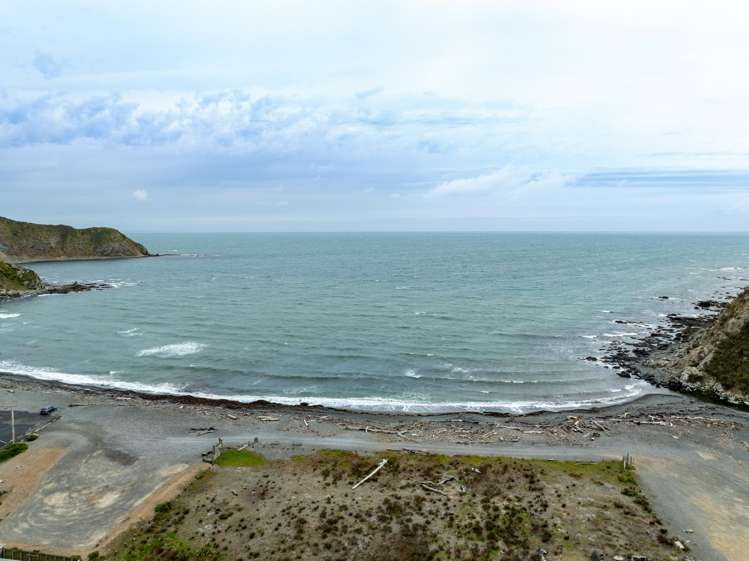 6 Estuary Street Makara_29