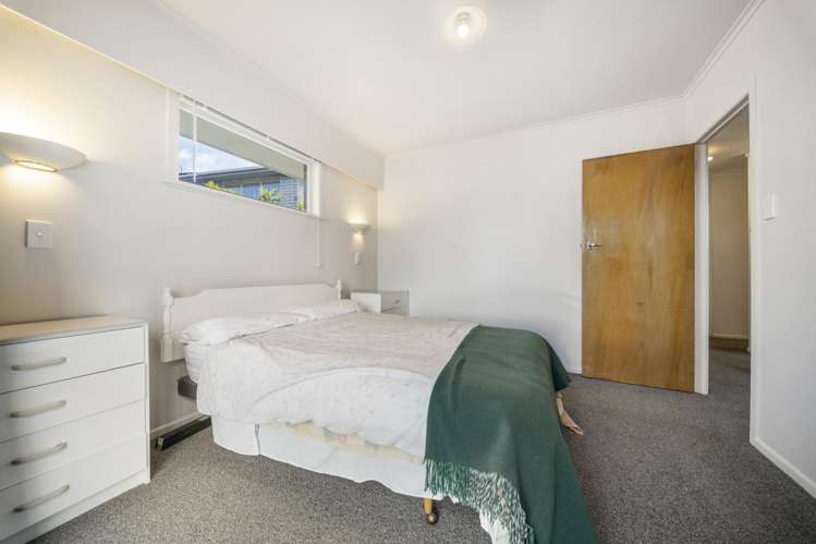 8 Kendrick Place Blockhouse Bay_6