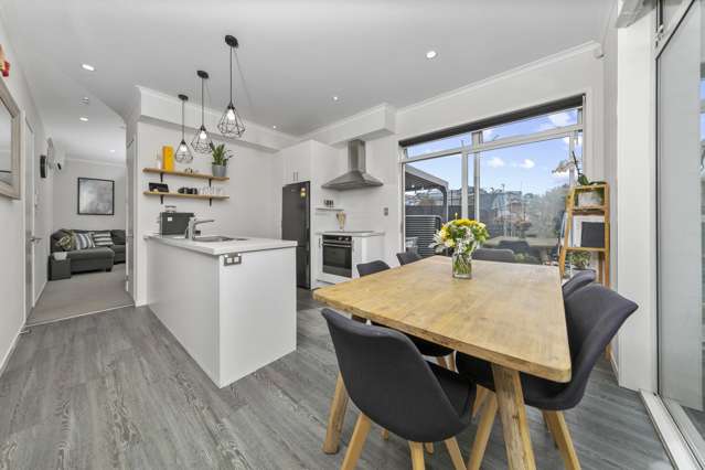 7 Torea Tai Road Hobsonville_3