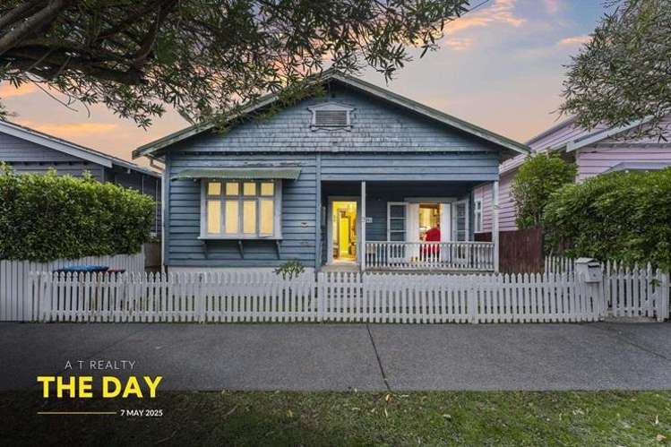 Vendors off to Rarotonga after their Ponsonby villa attracts 21 bidders at heated auction