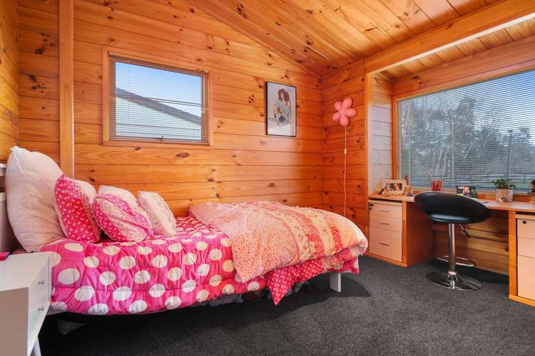 55 Parish Line Road Clevedon_9