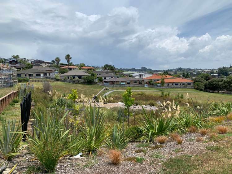 6 Seafarer Crescent Stanmore Bay_20