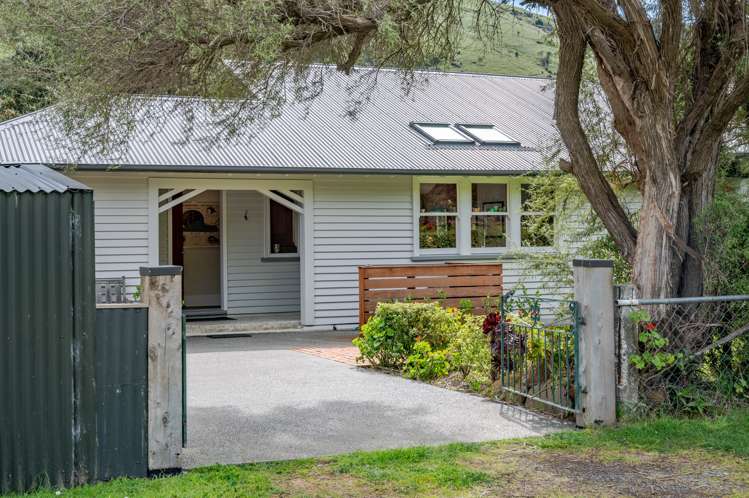 1123 Okains Bay Road Okains Bay_27