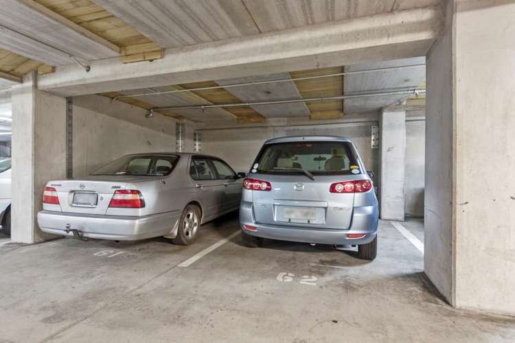 1202/17 Vogel Lane Auckland Central_13