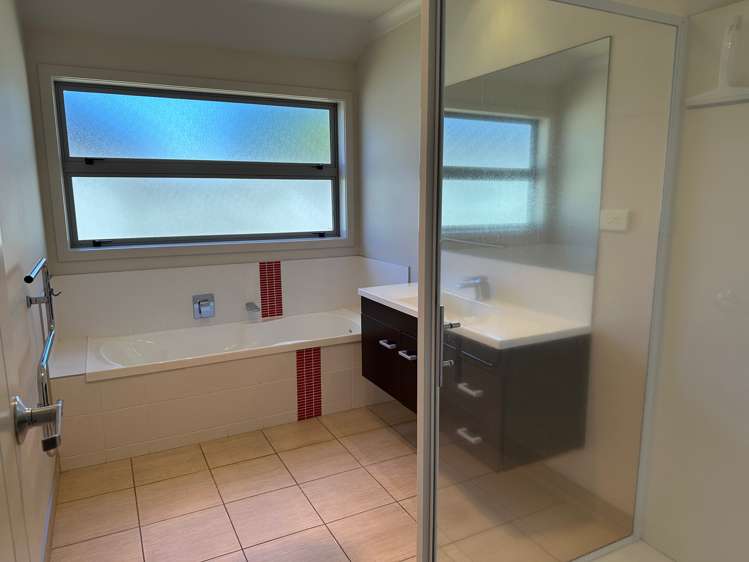 15 Pompano Key Papamoa_9