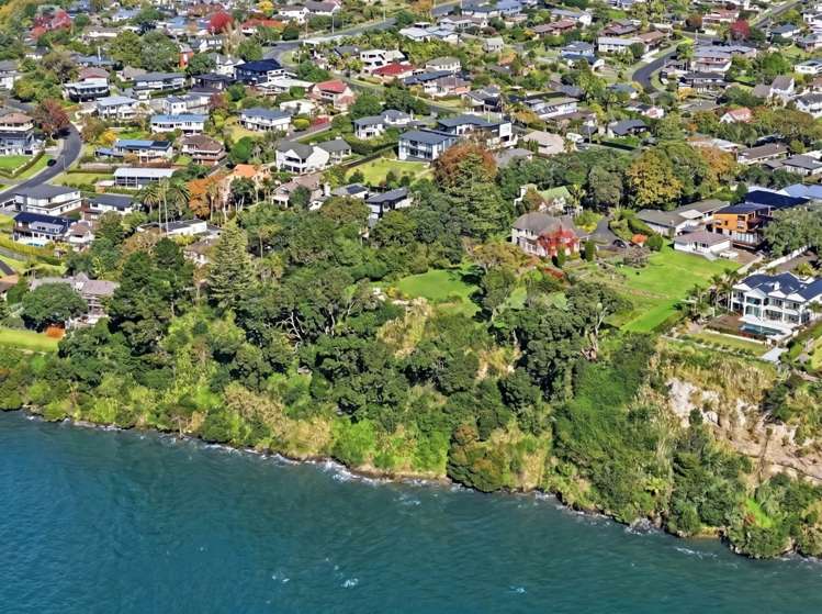 Lots 5-9/215 Bleakhouse Road Mellons Bay_11