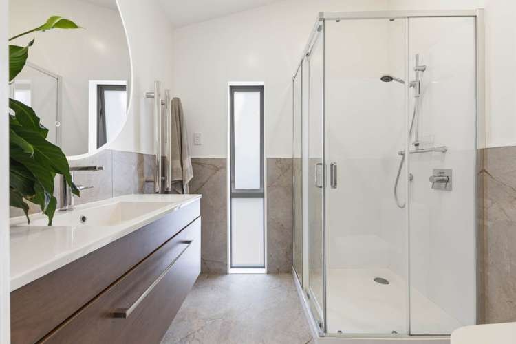 23 Marvon Downs Avenue Pakuranga Heights_11