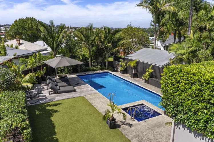 258 Jervois Road Herne Bay_35