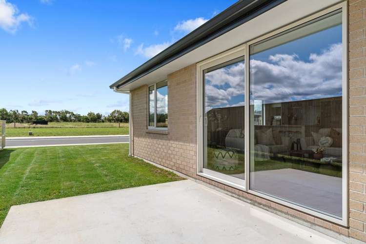 9 Georgina Beyer Way Carterton_27