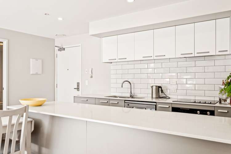 107/25 Bute Road Browns Bay_3