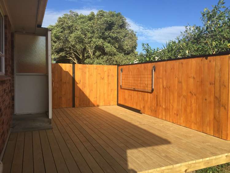 1/216a Edmonton Road Te Atatu South_3