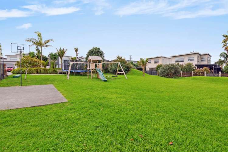 21 Karauria Lane Orewa_16