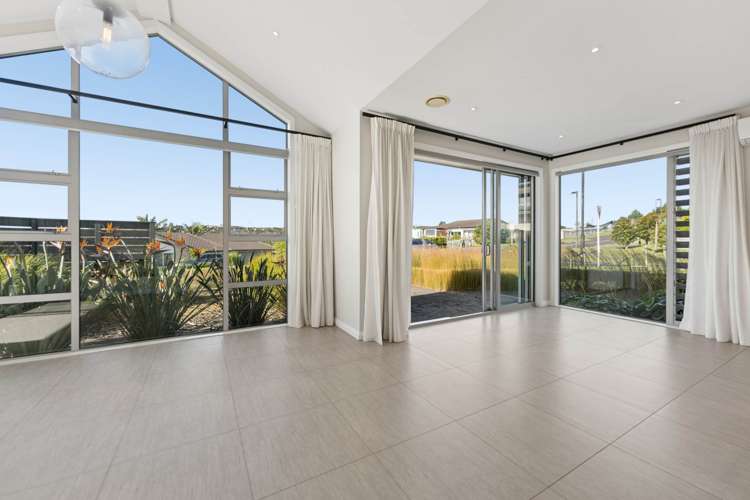 2 Colonial Drive Millwater_9