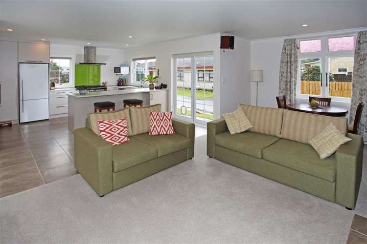 122 Clevedon Road Papakura_7