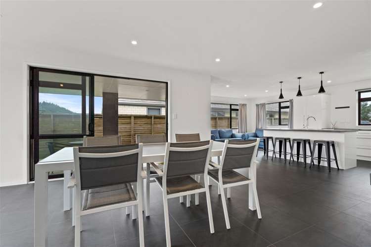 20 Karo Street Ruakaka_6