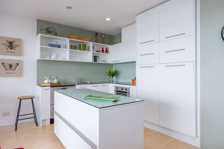 1408/18 Beach Road Auckland Central_12