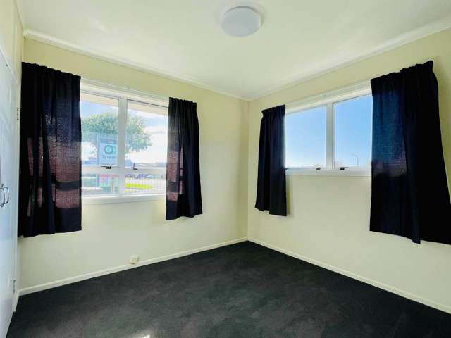 1/302 Rosebank Road Avondale_1