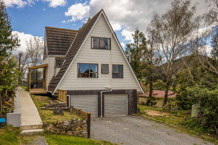 2 Tipapa Place Greta Valley_14