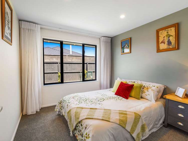 8 Whitehorn Drive Lincoln_19