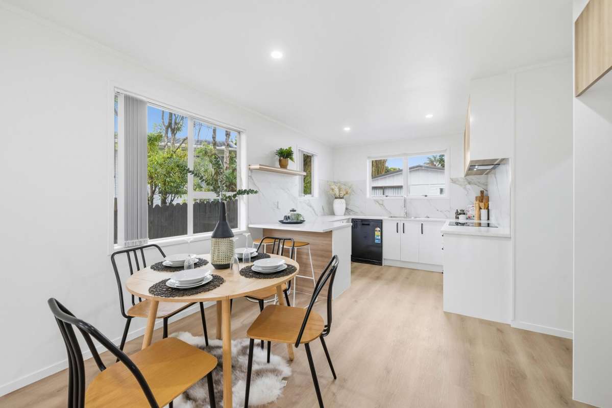 48 Burbank Avenue_5