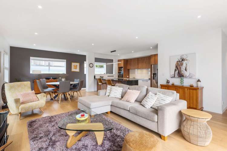 8 Colchester Avenue Glendowie_11