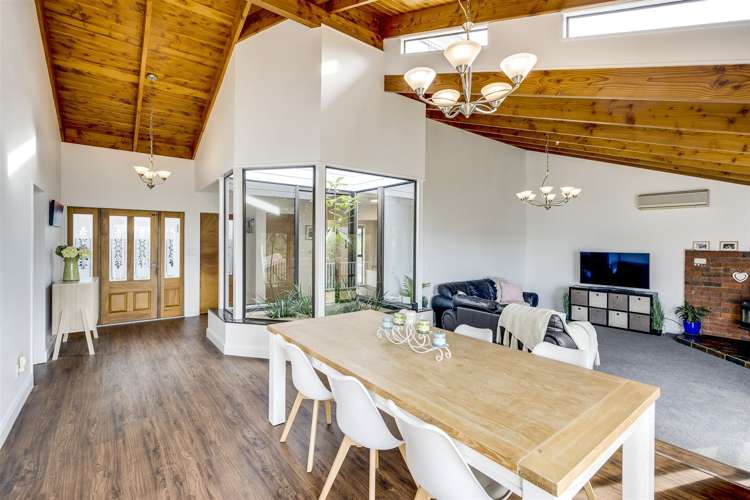 55 Churchill Drive Taradale_5