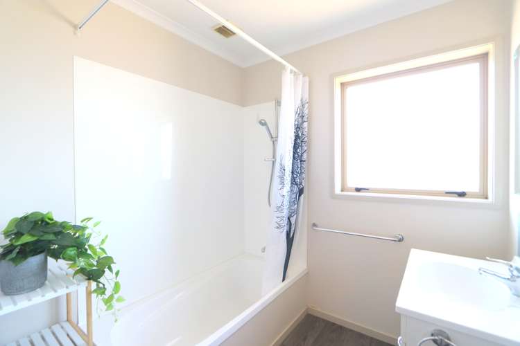 82 Chesney Street Tisbury_21